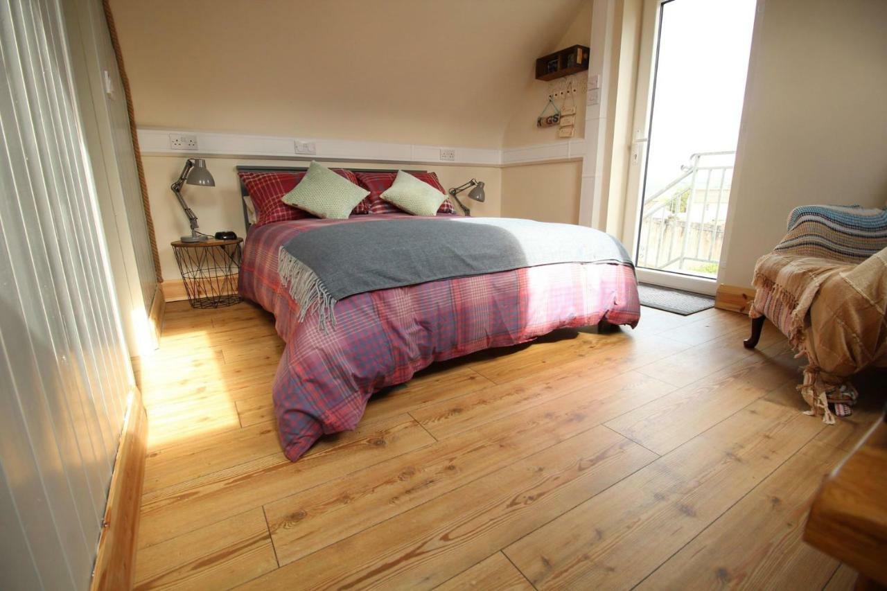Mchugh'S Loft Hotell Rathmullan Exteriör bild